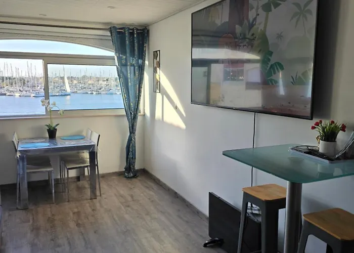 46 Ile Paradise Vue Port * アグド